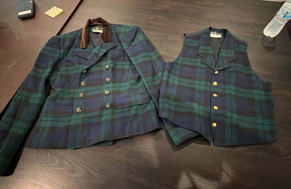 Vintage Ralph Lauren Plaid Double Breasted Blazer Velvet Collar & vest size M /8